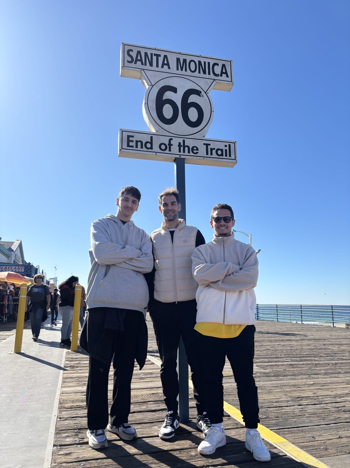 Equipo Drafteados en el muelle de Santa Monica, Ruta 66