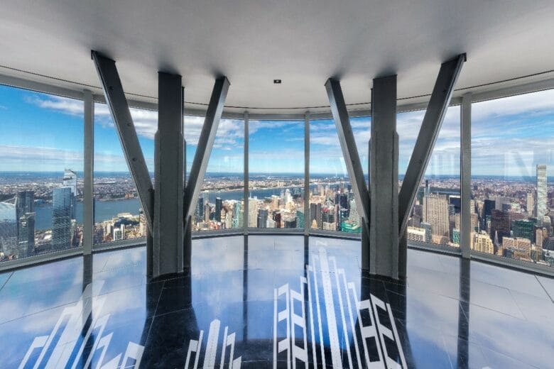 Le 102e étage de l'Empire State Building 
