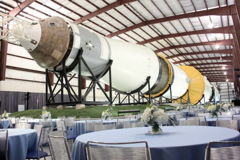 Fusée Saturn V exposée au Space Center Houston