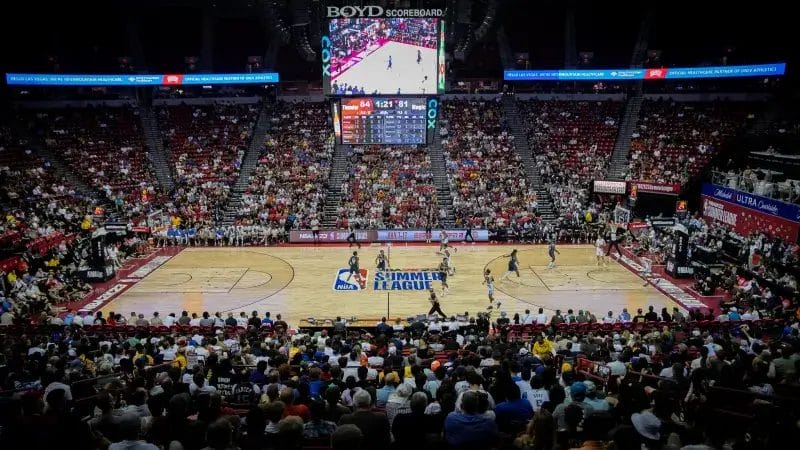 Vista interior del Thomas  Mack Center durante un partido NBA Summer League en Las Vegas