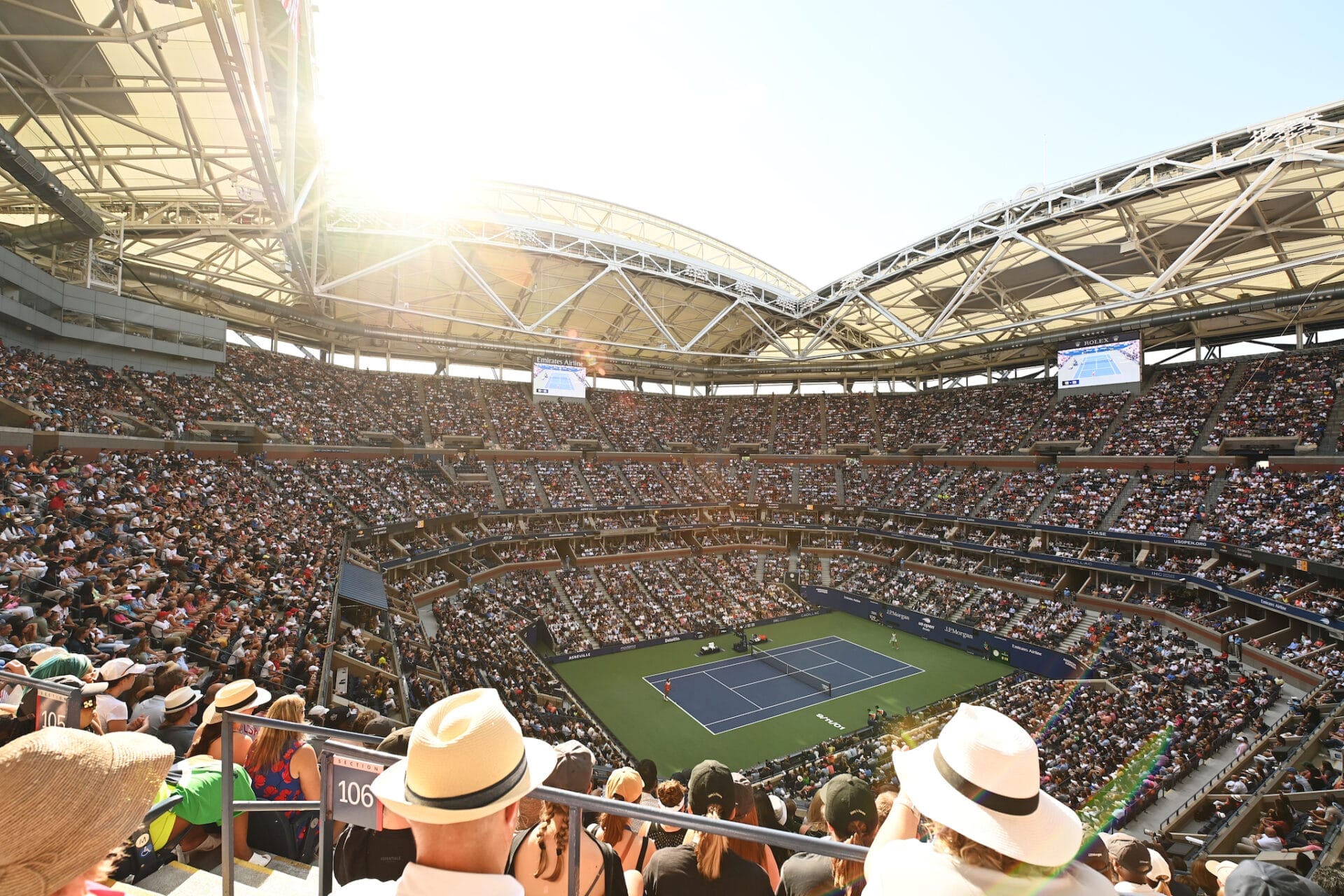 ambiance dans les tribunes du court Arthur Ashe à l’US Open de New York