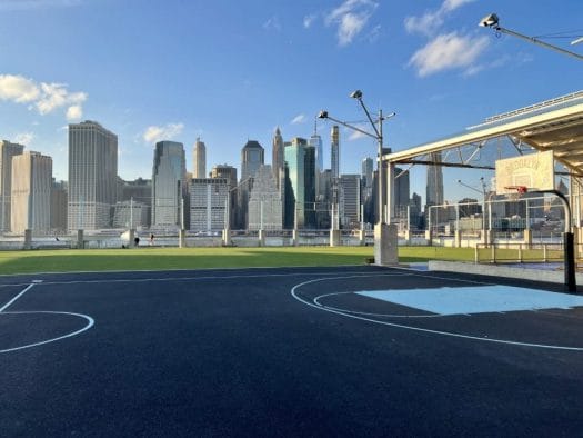 Photo de la skyline de Manhattan depuis Brooklyn Bridge Park – @trip_double