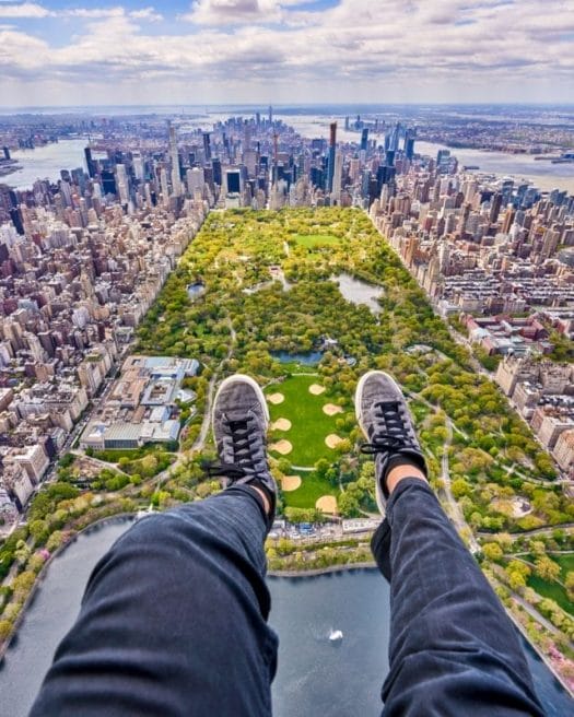 Photo aérienne de Manhattan prise en hélicoptère à New York – @Flynyon