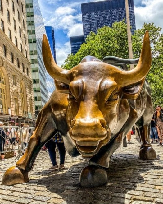 Photo du taureau de Wall Street à New York – @franci_ruth