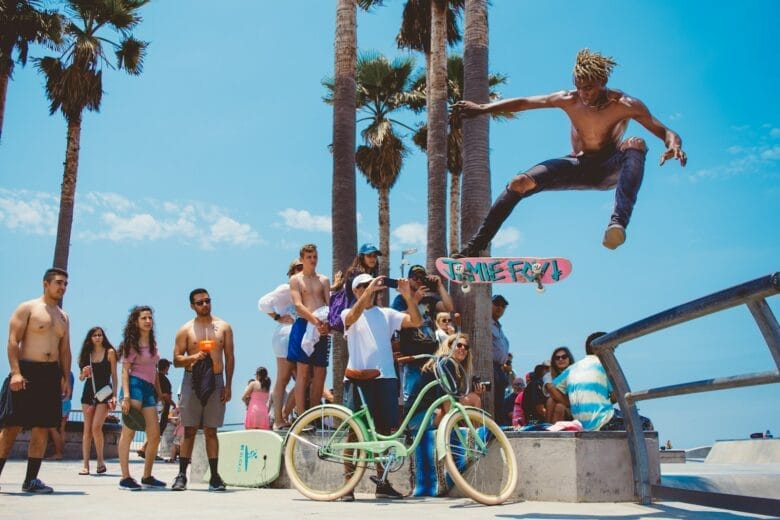 skateur à Venice Beach