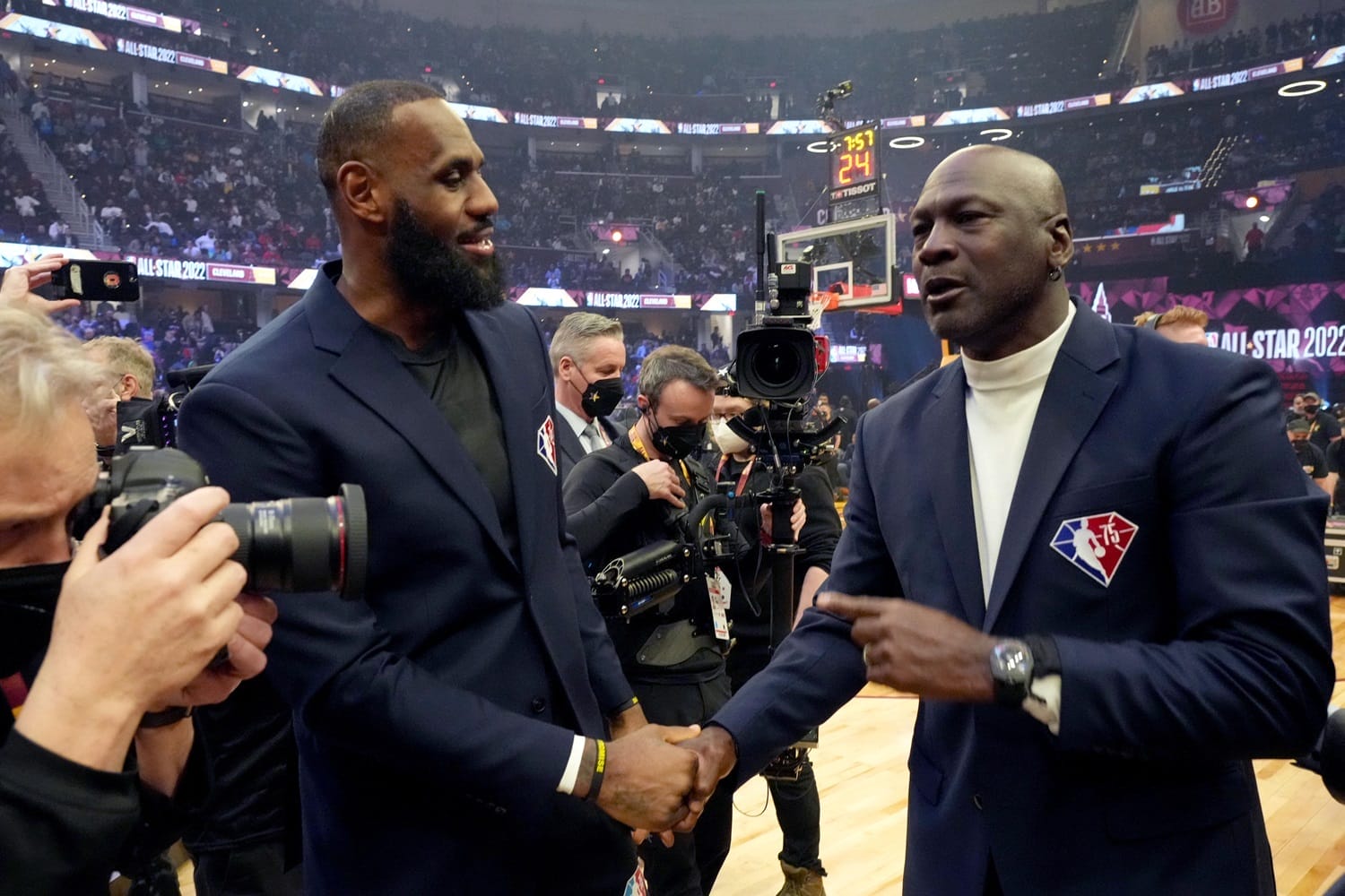 LeBron James et Michael Jordan réunis lors du All-Star Game NBA